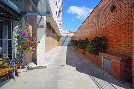 Apartamento para alugar com 105m², 3 quartos e 1 vaga Apartamento para alugar com 105m², 3 quartos e 1 vagaÁrea comum