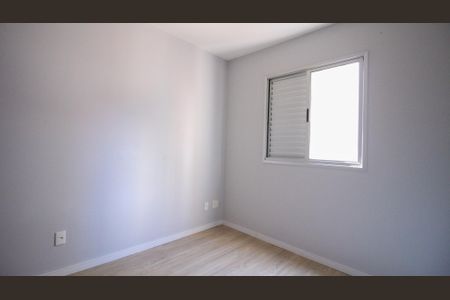 Quarto 2 de apartamento para alugar com 2 quartos, 55m² em Jardim Vila Formosa, São Paulo