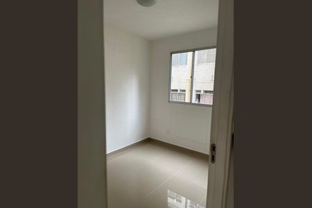 Quarto de apartamento para alugar com 2 quartos, 44m² em Realengo, Rio de Janeiro