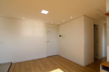 Sala de apartamento para alugar com 2 quartos, 42m² em Jardim Maria Duarte, São Paulo