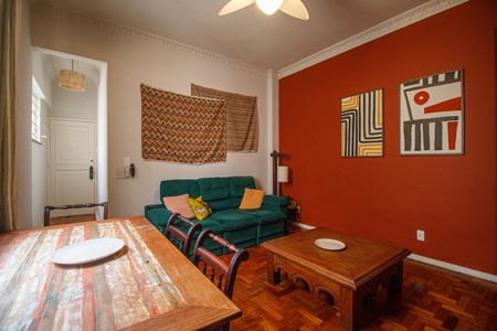 Sala de apartamento para alugar com 4 quartos, 110m² em Tijuca, Rio de Janeiro