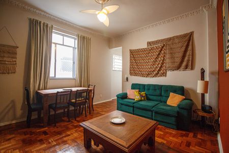 Sala de apartamento para alugar com 4 quartos, 110m² em Tijuca, Rio de Janeiro