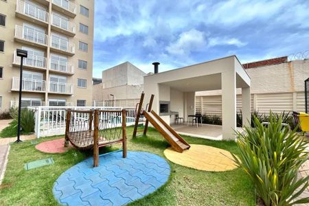 Apartamento para alugar com 27m², 1 quarto e sem vaga Apartamento para alugar com 27m², 1 quarto e sem vagaÁrea comum - Playground