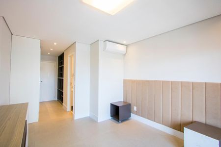 Apartamento à venda com 160m², 3 quartos e 3 vagas Apartamento à venda com 160m², 3 quartos e 3 vagasQuarto 1 - Suíte