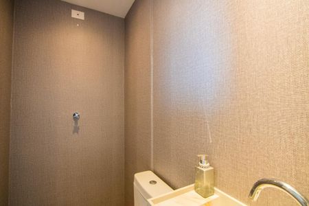 Apartamento à venda com 160m², 3 quartos e 3 vagas Apartamento à venda com 160m², 3 quartos e 3 vagasBanheiro de serviço