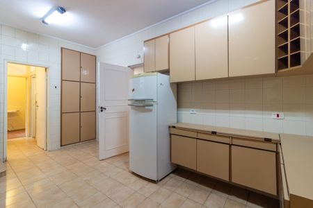 Apartamento à venda com 171m², 3 quartos e sem vagaCozinha