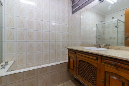 Apartamento à venda com 171m², 3 quartos e sem vagaBanheiro