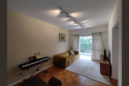 Apartamento à venda com 90m², 2 quartos e 1 vaga Apartamento à venda com 90m², 2 quartos e 1 vagaSala