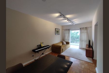 Apartamento à venda com 90m², 2 quartos e 1 vaga Apartamento à venda com 90m², 2 quartos e 1 vagaSala