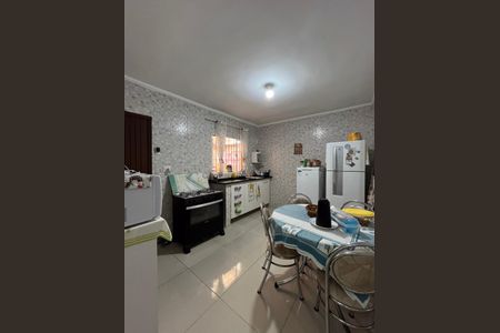 Casa para alugar com 300m², 5 quartos e 2 vagasCasa 1 - Cozinha