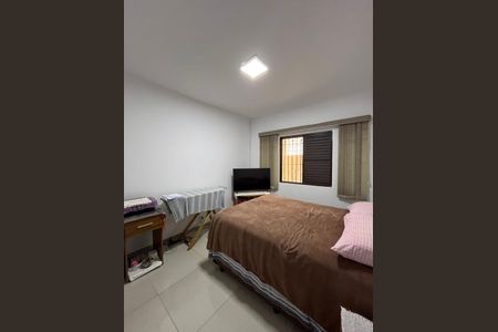 Casa para alugar com 300m², 5 quartos e 2 vagasCasa 1 - Quarto 2