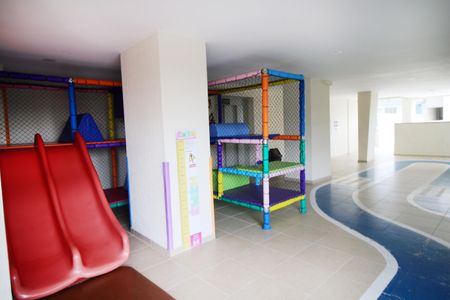 Apartamento à venda com 57m², 2 quartos e 1 vagaÁrea comum - Playground