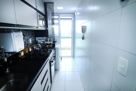 Apartamento à venda com 57m², 2 quartos e 1 vagaCozinha