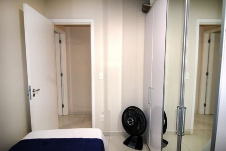 Apartamento à venda com 57m², 2 quartos e 1 vagaQuarto 2