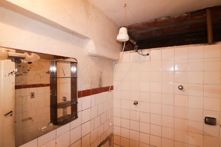 Casa para alugar com 25m², 0 quarto e sem vaga Casa para alugar com 25m², 0 quarto e sem vagaBanheiro