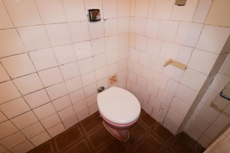 Casa para alugar com 25m², 0 quarto e sem vaga Casa para alugar com 25m², 0 quarto e sem vagaBanheiro