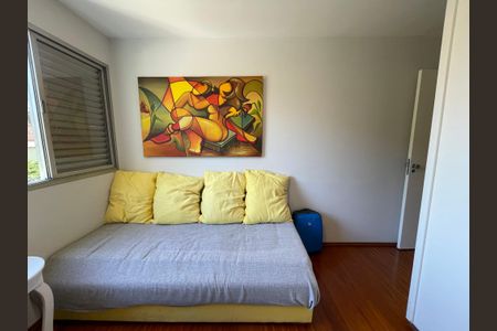 Apartamento à venda com 115m², 3 quartos e 1 vagaQuarto 2