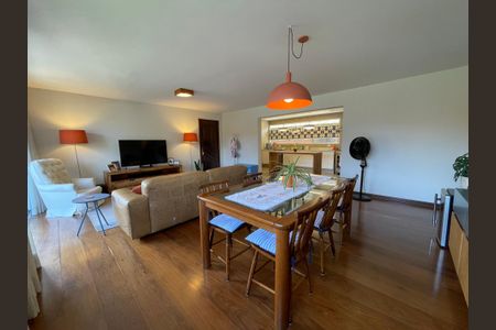 Apartamento à venda com 115m², 3 quartos e 1 vagaSala