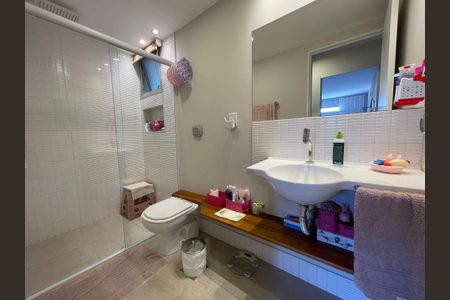 Apartamento à venda com 115m², 3 quartos e 1 vagaBanheiro