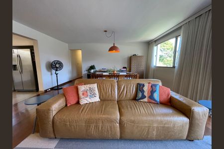 Sala de apartamento à venda com 3 quartos, 115m² em Caxingui, São Paulo