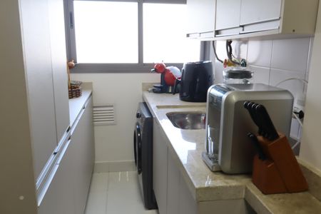 Apartamento à venda com 67m², 2 quartos e 1 vagaÁrea de Serviço