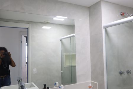 Apartamento à venda com 67m², 2 quartos e 1 vagaBanheiro