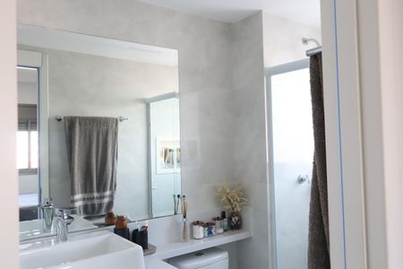 Apartamento à venda com 67m², 2 quartos e 1 vagaBanheiro Suíte