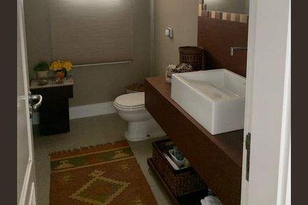 Casa para alugar com 4 quartos, 376m² em Residencial Cinco (Alphaville), Santana de Parnaíba