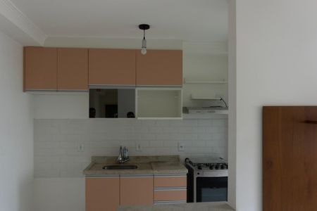 Cozinha de apartamento para alugar com 2 quartos, 44m² em Vila da Oportunidade, Carapicuíba
