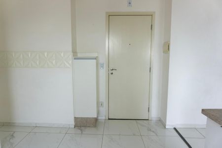 Apartamento para alugar com 44m², 2 quartos e sem vaga Apartamento para alugar com 44m², 2 quartos e sem vagaHall de entrada
