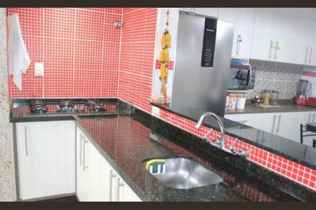 Casa à venda com 3 quartos, 150m² em Portal dos Gramados, Guarulhos