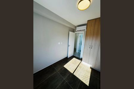 Apartamento à venda com 2 quartos, 56m² em Nova Aldeinha, Barueri
