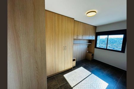 Apartamento à venda com 2 quartos, 56m² em Nova Aldeinha, Barueri