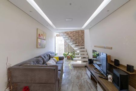 Casa à venda com 5 quartos, 280m² em Vila Matilde, São Paulo