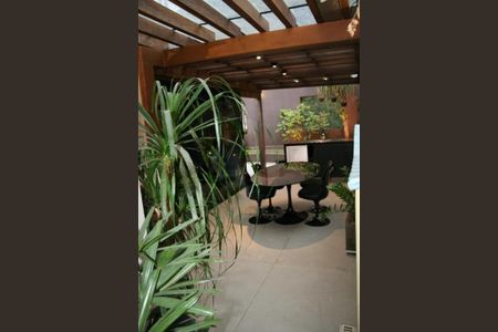 Apartamento à venda com 240m², 3 quartos e 3 vagas