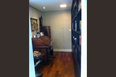 Apartamento à venda com 240m², 3 quartos e 3 vagas