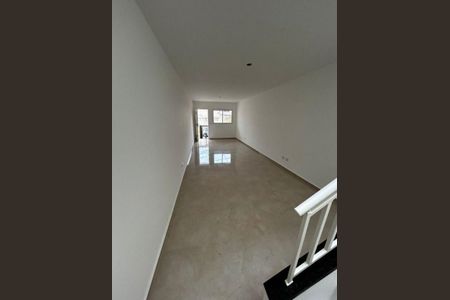 Casa à venda com 3 quartos, 168m² em Rio Pequeno, São Paulo