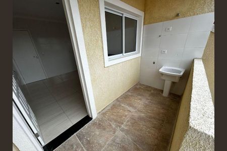 Casa à venda com 3 quartos, 168m² em Rio Pequeno, São Paulo