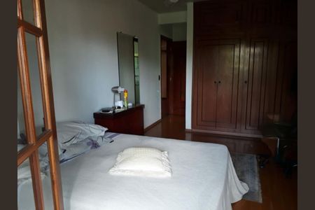 Casa à venda com 5 quartos, 509m² em Vila Tramontano, São Paulo