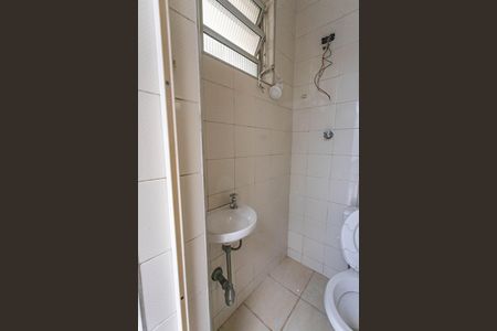 Casa para alugar com 200m², 4 quartos e 2 vagasBanheiro de serviço 