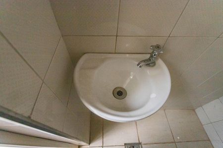 Casa para alugar com 200m², 4 quartos e 2 vagas Casa para alugar com 200m², 4 quartos e 2 vagasBanheiro de serviço