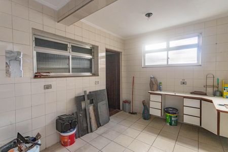 Casa para alugar com 200m², 4 quartos e 2 vagas Casa para alugar com 200m², 4 quartos e 2 vagasÁrea de serviço