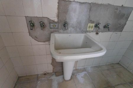 Casa para alugar com 200m², 4 quartos e 2 vagasÁrea de serviço 