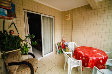 Apartamento para alugar com 80m², 2 quartos e 1 vaga Apartamento para alugar com 80m², 2 quartos e 1 vagaVaranda