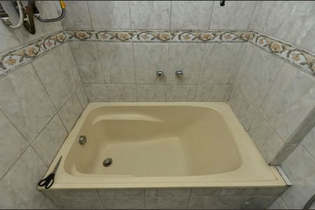 Apartamento à venda com 67m², 2 quartos e 1 vaga Apartamento à venda com 67m², 2 quartos e 1 vagaBanheiro