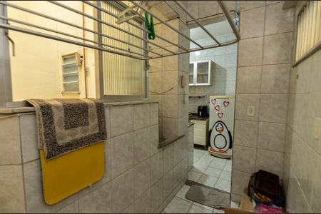 Apartamento à venda com 67m², 2 quartos e 1 vaga Apartamento à venda com 67m², 2 quartos e 1 vagaÁrea de Serviço