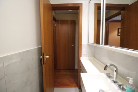 Apartamento à venda com 85m², 2 quartos e 1 vagaBanheiro da Suíte 1