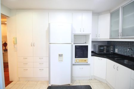 Apartamento à venda com 85m², 2 quartos e 1 vagaCozinha
