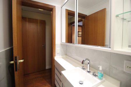 Apartamento à venda com 85m², 2 quartos e 1 vagaBanheiro da Suíte 1