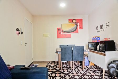 Apartamento à venda com 51m², 2 quartos e 1 vaga Apartamento à venda com 51m², 2 quartos e 1 vagaSala